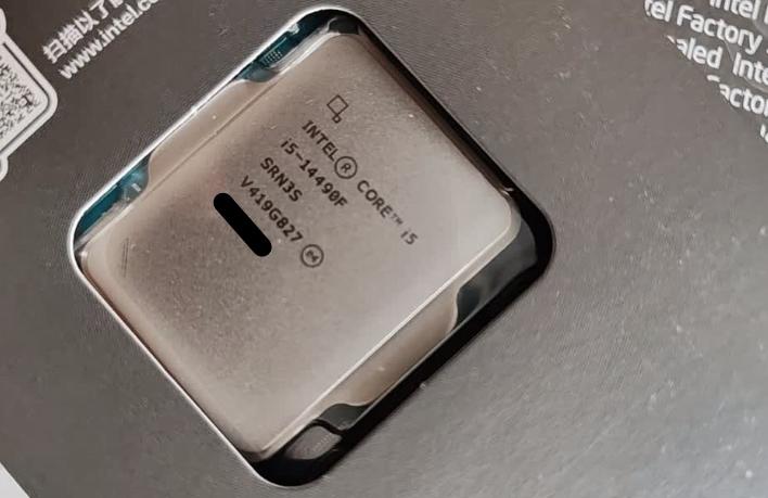 AMD Ryzen 5 9500F 性能评测_DDR5内存兼容性问题分析_9500F