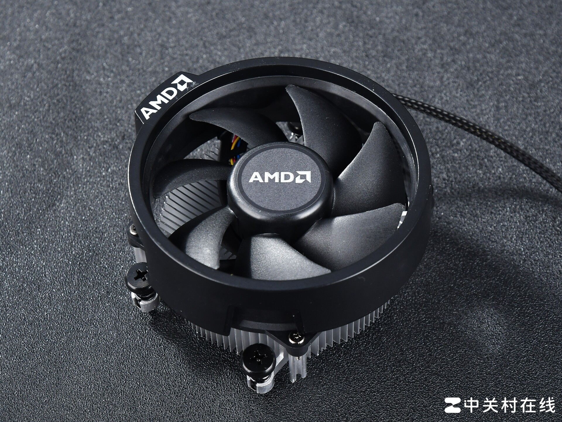AMD处理器_锐龙5 9500F性能表现_AMD锐龙5 9500F评测