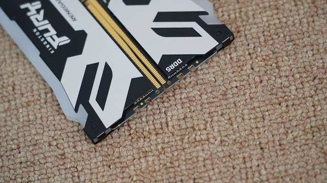AMD锐龙5 9500F评测_锐龙5 9500F游戏性能测试_9500F